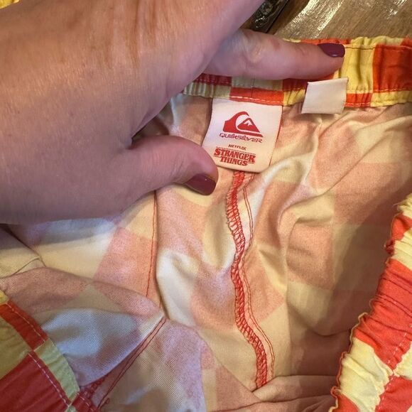 Quiksilver Red and White Checkered Men's Shorts - Picture 3 of 3